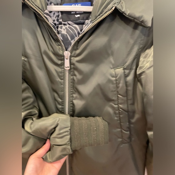 long green winter puffer coat - Picture 3 of 10